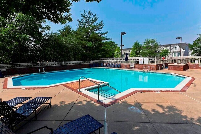 Building Photo - Fantastic 11th Floor Condo at The Chase in...