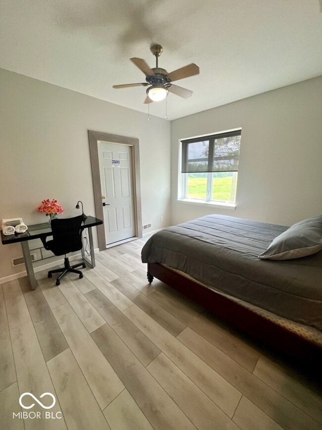 Building Photo - 9459 N State Rd 267