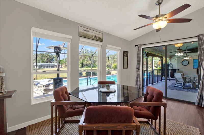 Building Photo - 34448 Cedarfield Dr