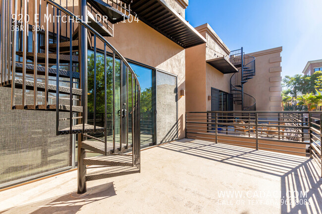 Building Photo - Mitchell Lofts 3 bed 2.5 bath Townhouse