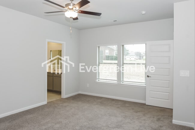 Building Photo - 16670 Maggie Ct