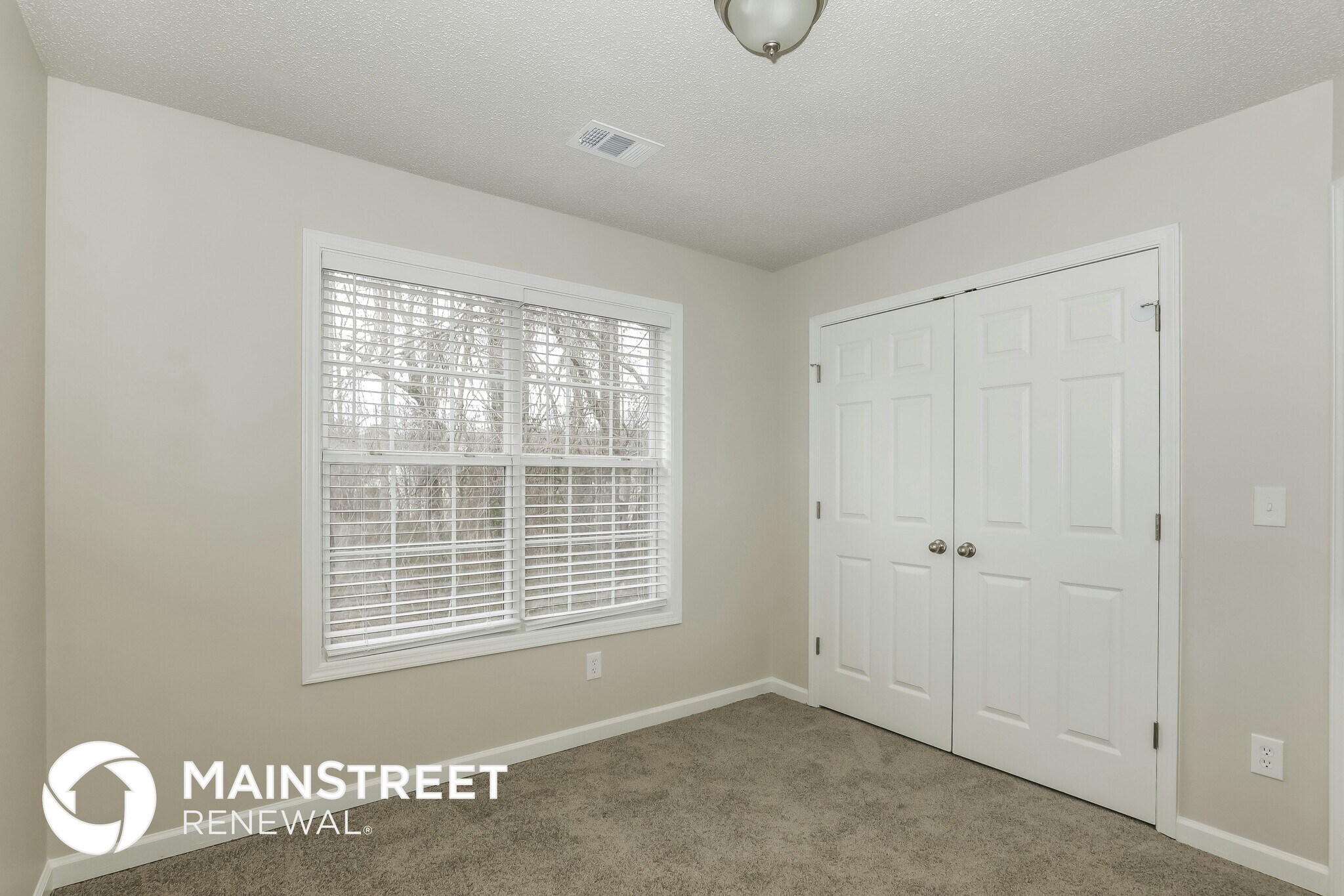 Building Photo - 1065 Garrison Ct