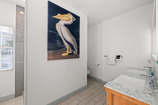 Building Photo - 4431 Luke Ave