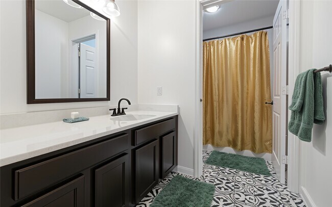 Building Photo - 22406 Miramar Crest Dr