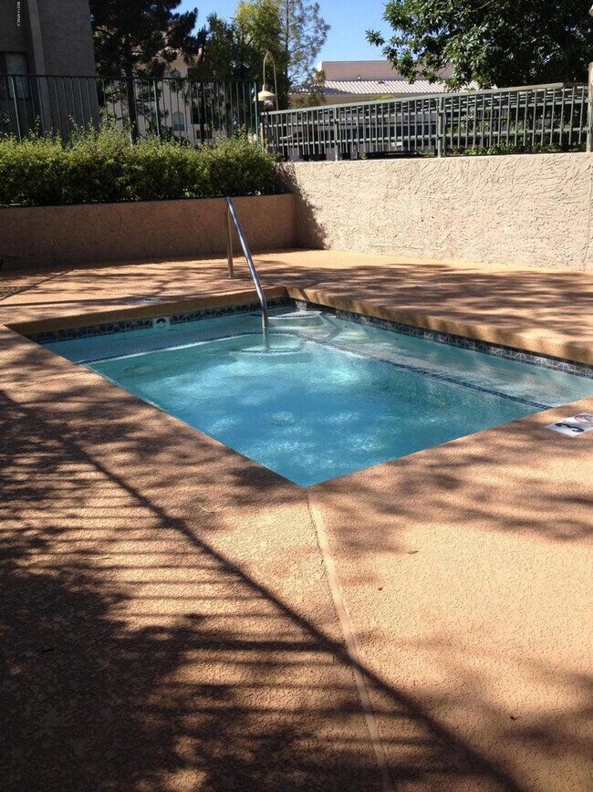 Building Photo - 7777 E Main St