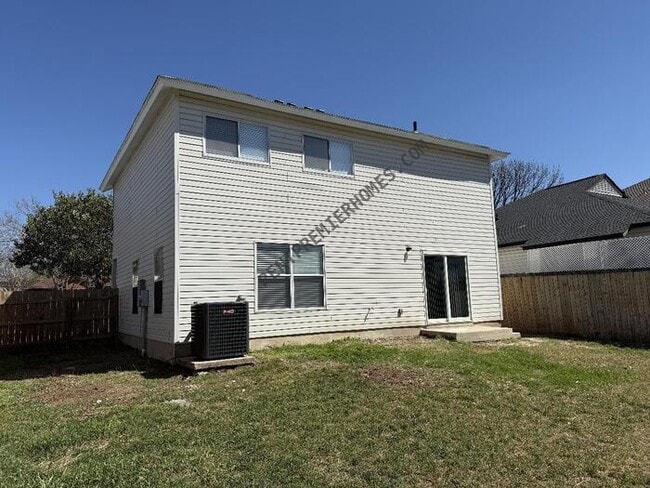 Building Photo - 13019 Woller Creek