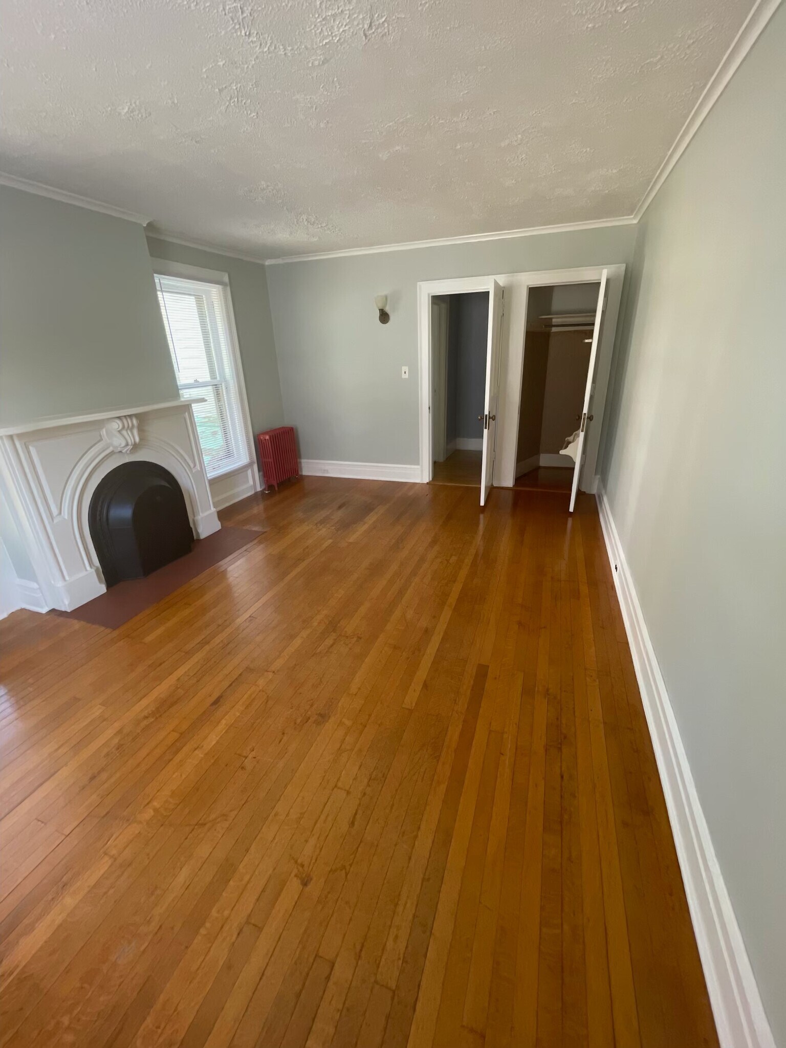 Back Bedroom - 2 - 110 Woodward St