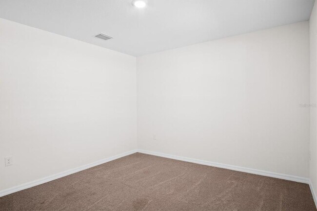 Building Photo - 8673 Triumph Cir