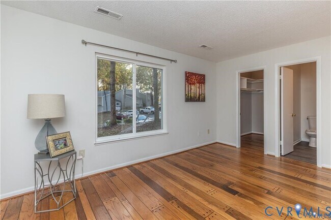 Building Photo - 1859 Ivystone Dr