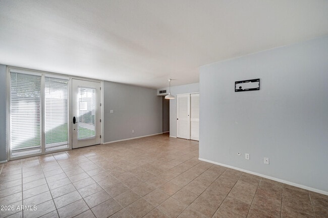 Building Photo - 4204 N 38th St