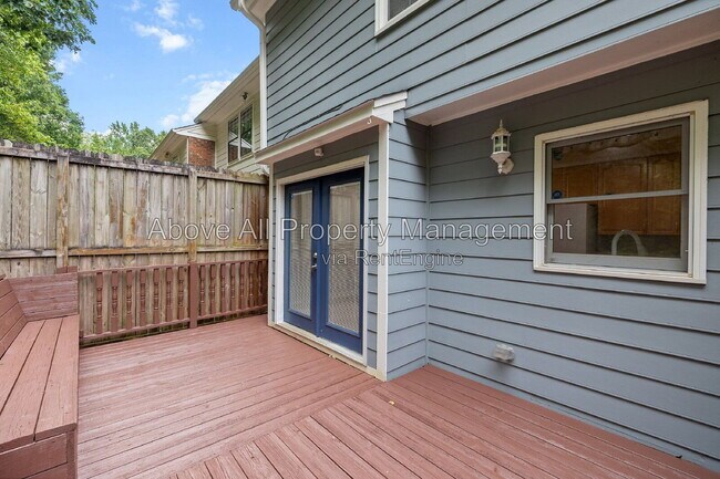 Building Photo - 207 Bay Dr
