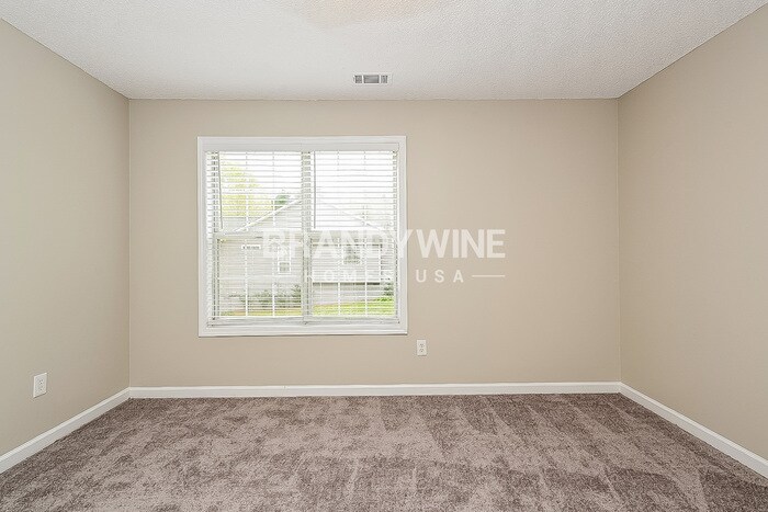 Building Photo - 4574 Adams Ct