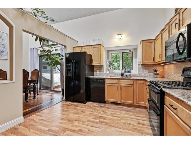 Building Photo - 14581 Natchez Cir