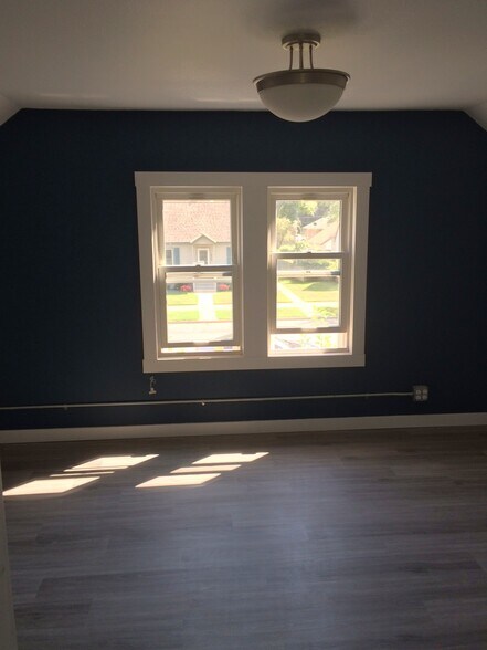 Building Photo - 1621-1623 Hyde Ave