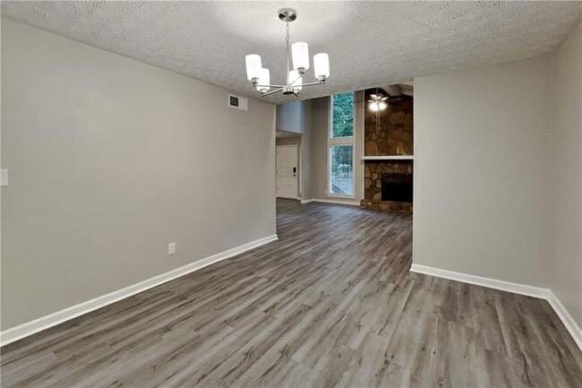 Building Photo - 2021 Kramer Way