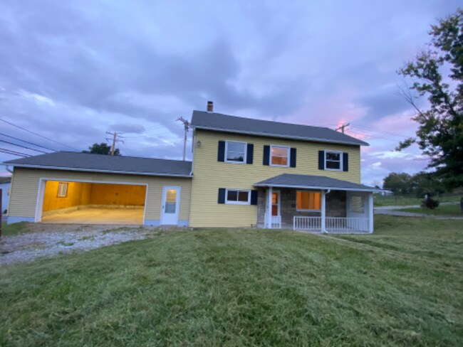 Building Photo - 2648 PA-982