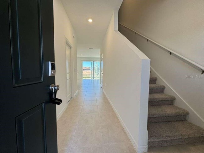 Building Photo - 7615 WATERSCAPE Dr