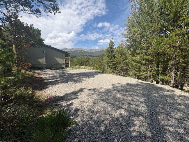 Building Photo - 1148 American Way