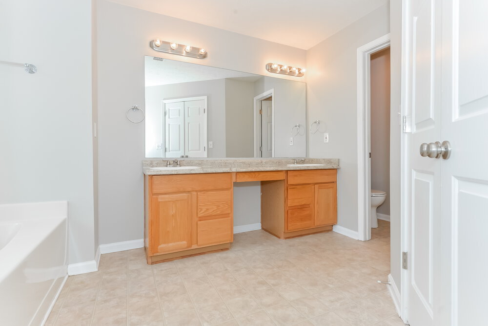 Building Photo - 416 Heathcliff Ct