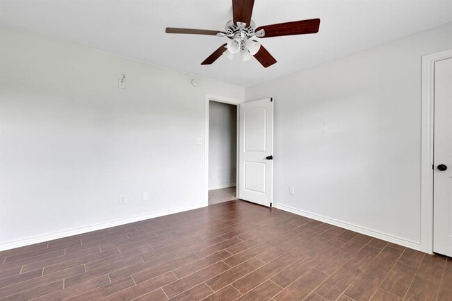 Building Photo - 36704 Broncho Rd