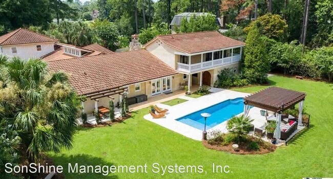 Building Photo - 5 br, 4.5 bath House - 2751 Ascot Dr