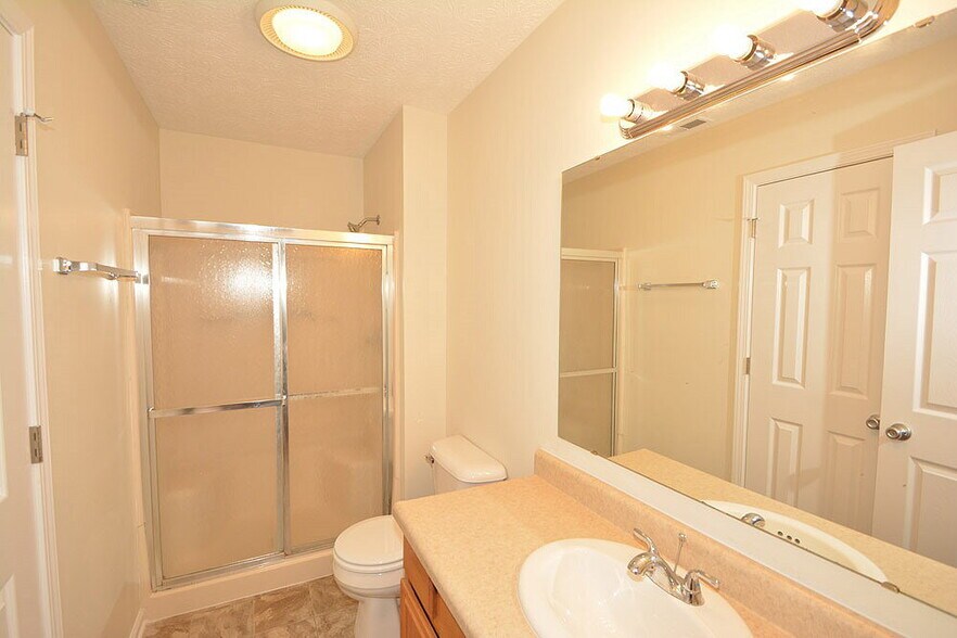 Building Photo - 1829 Maradona Dr