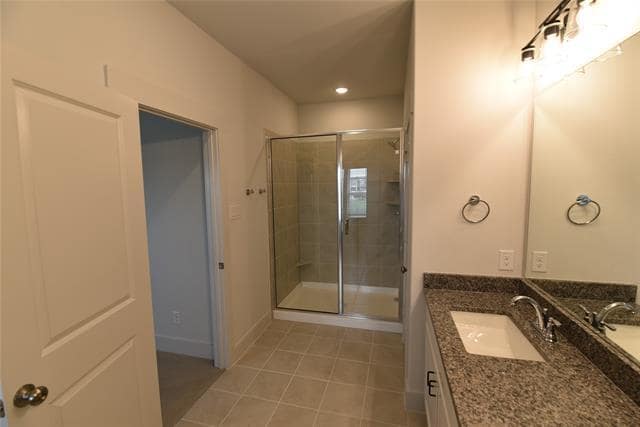 Building Photo - 4525 Lamplights Dr