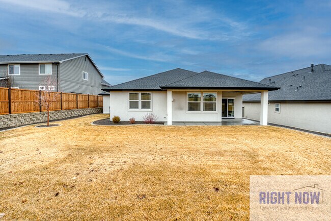 Building Photo - 1497 W Tenzing St