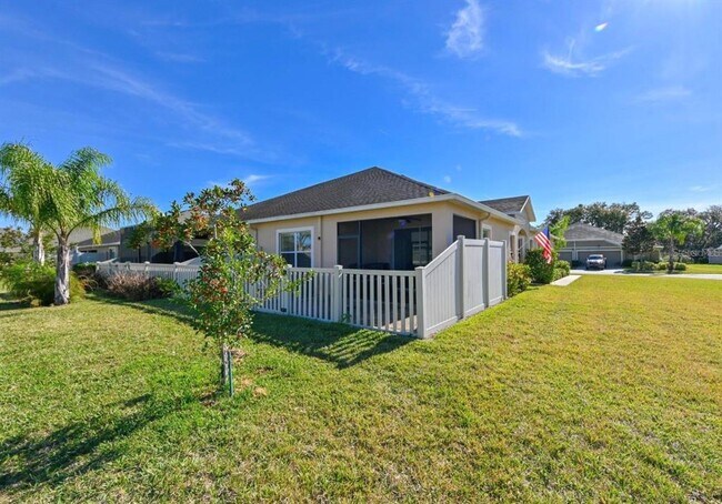 Building Photo - 13529 Crest Lake Dr