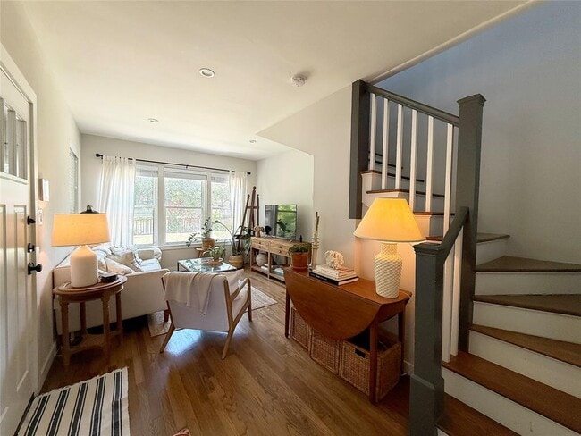 Building Photo - 2810 Wooldridge Dr