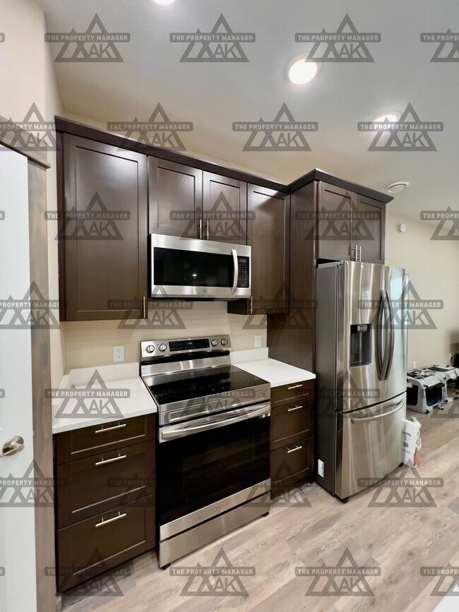 Building Photo - Beautiful 3-Bedroom, 2-Bath Home in North ...