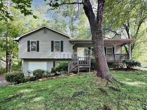 Building Photo - 3664 Stonewall Dr NW
