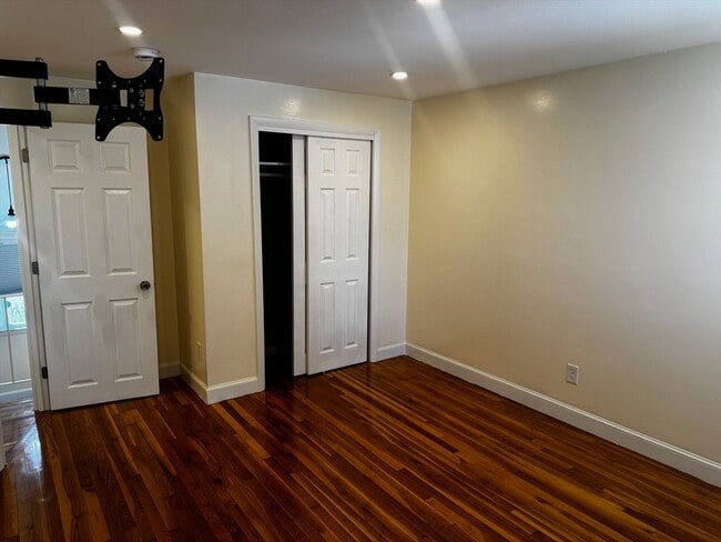 Building Photo - 13 Virginia Cir