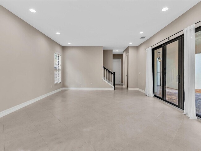 Building Photo - 10630 SW 55th St