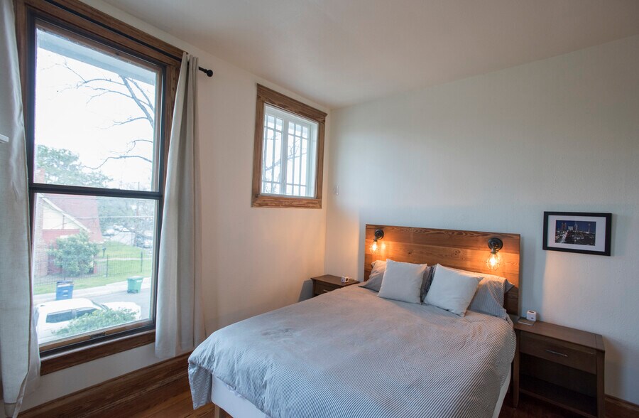 Bedroom #2 - 403 Gillespie St