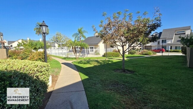 Building Photo - 1542 Granite Hills Dr
