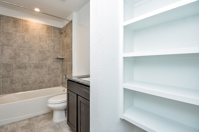 Building Photo - 7519 Fierce Friesian Ln