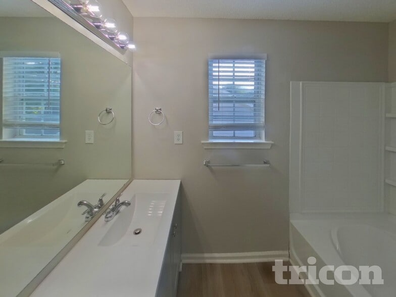 Building Photo - 6467 Gina Agha Cir