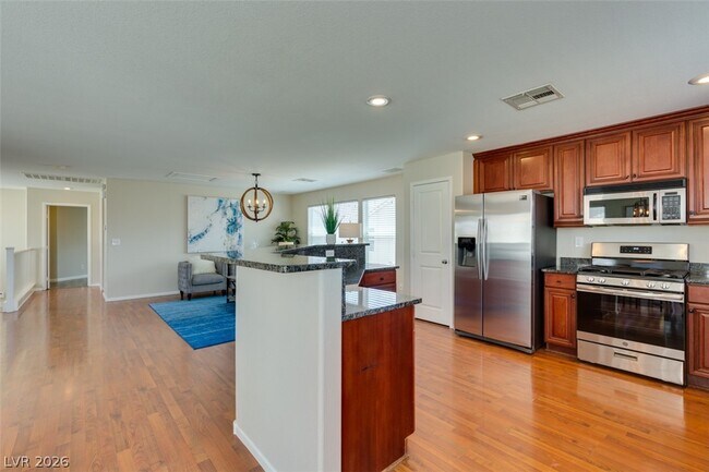 Building Photo - 304 Windsor Ridge Ave