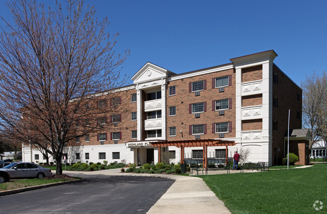 Primary Photo - Highland Place Apartments