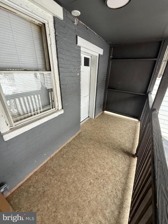 Building Photo - 122 W All Saints St