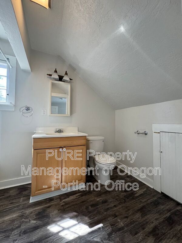 Building Photo - 5257 N Harvard St