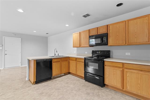 Building Photo - 500 Canvas Ct