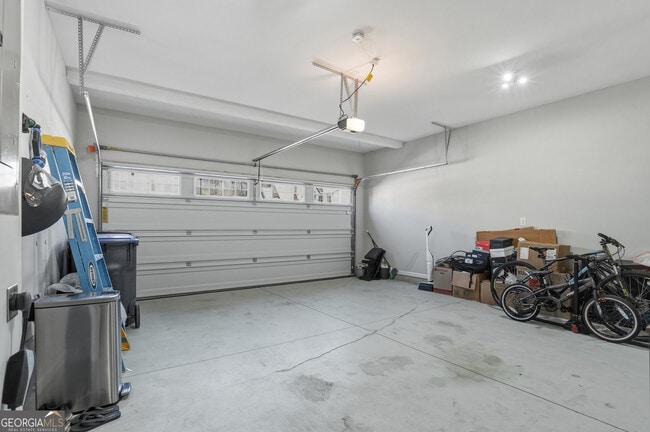 Building Photo - 504 Elm Bluff Way