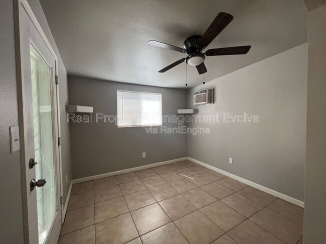 Building Photo - 6521 W Palo Verde Ave