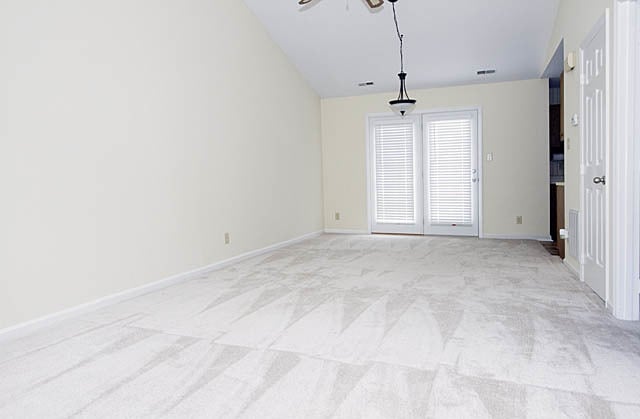 Building Photo - Coming Soon! Cozy 1 Bed / 1 Bath End Unit Townhome In North Durham!