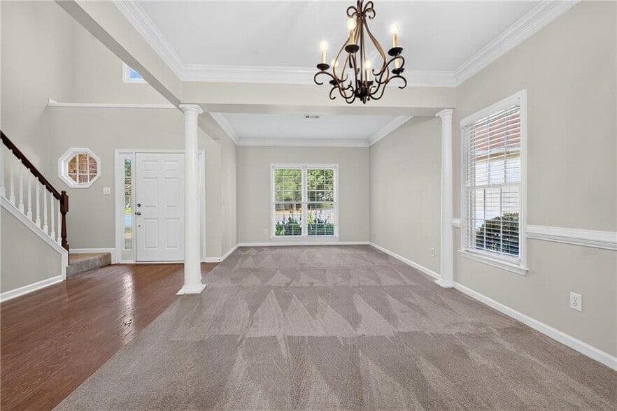 Building Photo - 2311 Ravinia Ct NE