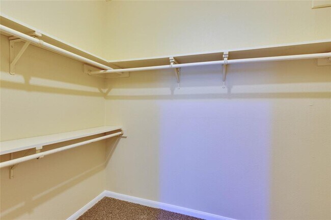 Building Photo - 1709 Pheasant Roost