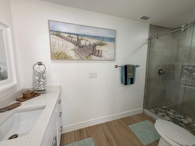 Building Photo - Beautifully Furnished Pool Home with Boat ...