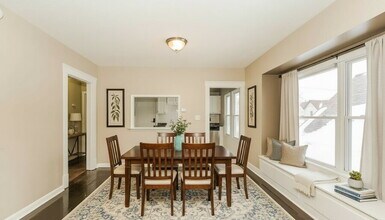 Building Photo - 3870 W 19th St